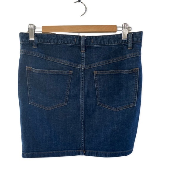 Free People Denim Dark Wash Jean Skirt Size 6 - Picture 2 of 4